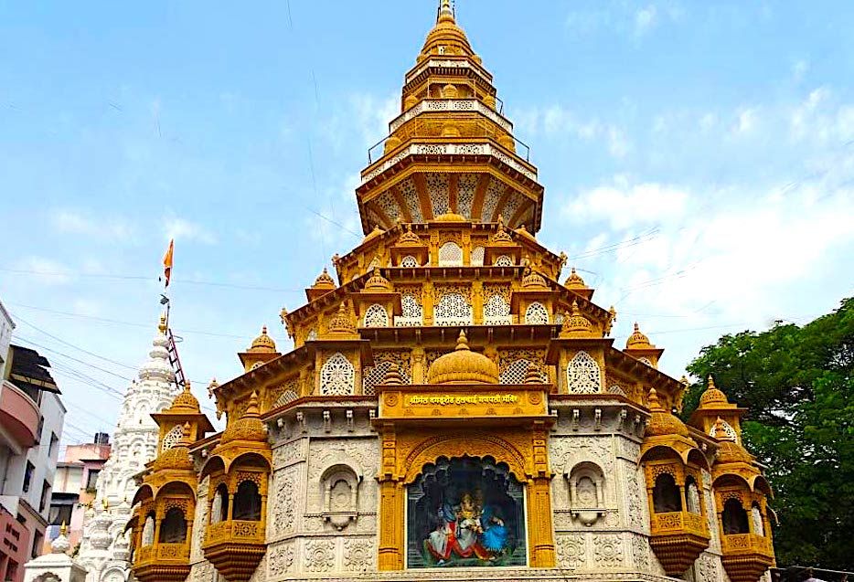 Shreemant dagdusheth halwai ganpati mandir