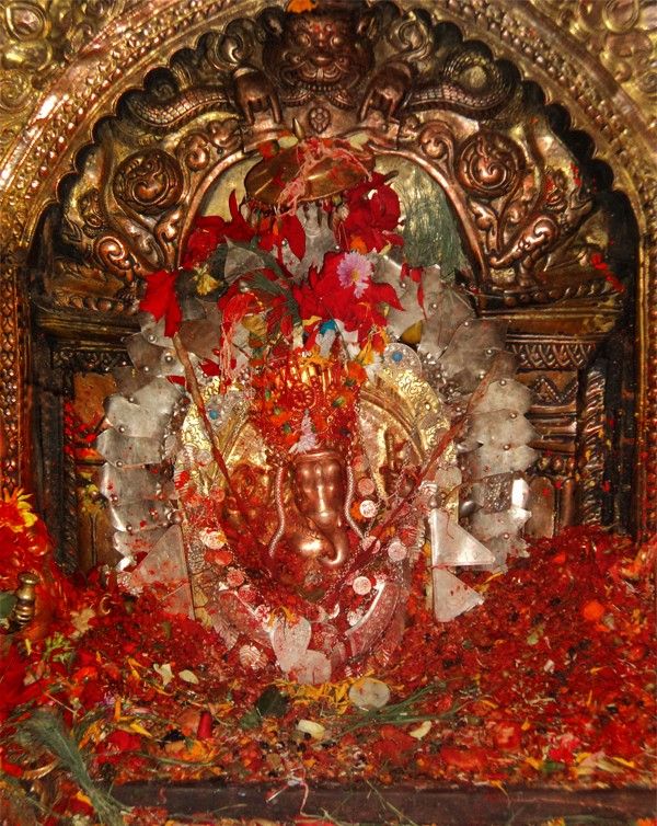 chandra binayak temple idol